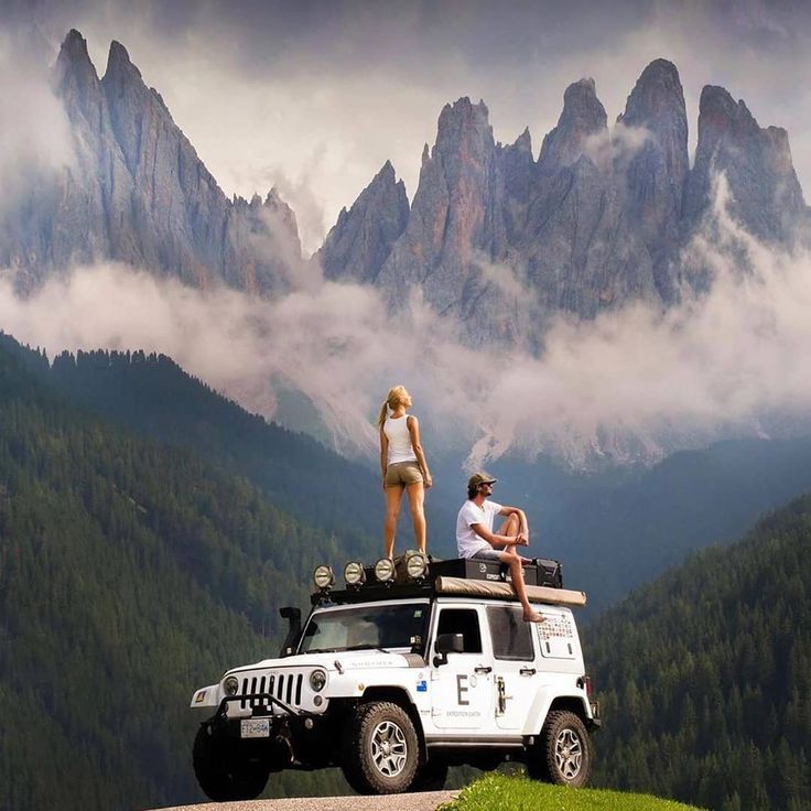 Закатный маршрут на внедорожнике